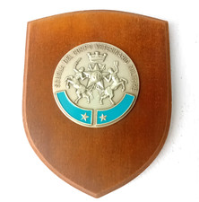 Crest scuola del usato Crest scuola del usato  Italia