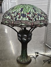 Réplica antiga Tiffany, lâmpada de bronze. Somente retirada local. Pesado. Funciona leitura Desc comprar usado  Enviando para Brazil