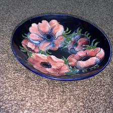 Vintage moorcroft pottery for sale  KIRKCALDY