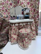 Molly vanity table for sale  Kennesaw