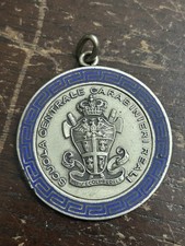 Medaglia scuola centrale usato  Roma