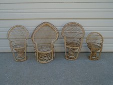 Usado, Lote 4 Cadeiras de Vime Pavão Casa de Bonecas Rattan Hollywood Regency FAN Brinquedo Traseiro comprar usado Usado, Lote 4 Cadeiras de Vime Pavão Casa de Bonecas Rattan Hollywood Regency FAN Brinquedo Traseiro comprar usado  Enviando para Brazil