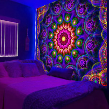 Arazzo fluorescente mandala usato  Polcenigo
