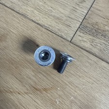 Paire vis pédalier d'occasion Paire vis pédalier d'occasion  Metz-