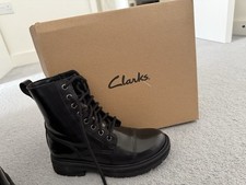 Clarks boots girls for sale  HOUNSLOW