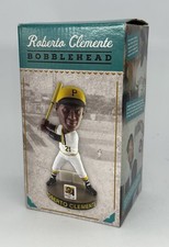 Roberto clemente bobblehead for sale  Saint Petersburg