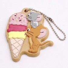 Tuffy and Jerry Sorvete Tom and Jerry Cookie Charmcot Bandai Cápsula Brinquedo Japão comprar usado  Enviando para Brazil