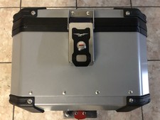 Bauletto moto guzzi usato  Milano
