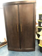 Armoire large d'occasion  Expédié en Belgium