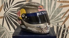 Sebastian Vettel 1:2 Scale Helmet F1 2010 Red Bull Abu Dhabi GP World Champion, usado comprar usado Sebastian Vettel 1:2 Scale Helmet F1 2010 Red Bull Abu Dhabi GP World Champion, usado comprar usado  Enviando para Brazil