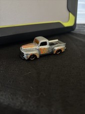 Veículo Ford F1 Truck #4 solto ZAMAC 2018 HW 1/64 Flames prata 1949 comprar usado  Enviando para Brazil