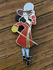 Pin capitaine crochet d'occasion  Langeais