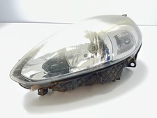 Faro anteriore sinistro usato  Italia