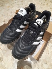 Scarpe calcetto adidas usato  Pescara