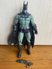 Boneco de ação DC DIRECT COLLECTIBLES ARKHAM CITY SERIES 2 MODO DETETIVE BATMAN comprar usado  Enviando para Brazil