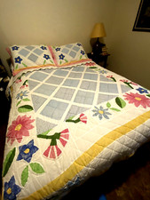Handmade quilt pastels for sale  Thief River Falls