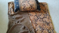 EASTERN ACCENTS KING EDREDOM Capa e Travesseiro BORDADO Paisley TAPEÇARIA comprar usado EASTERN ACCENTS KING EDREDOM Capa e Travesseiro BORDADO Paisley TAPEÇARIA comprar usado  Enviando para Brazil