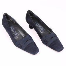 Granatowe zamszowe czółenka Stuart Weitzman x Russell Bromley rozmiar US 8.5 / EU 39 na sprzedaż  PL