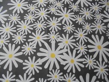 Pretty floral fabric. for sale  REDRUTH