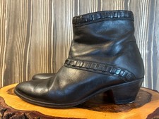 Vintage women wild for sale  San Diego