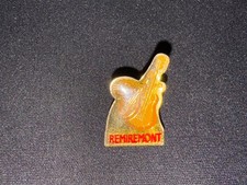 Pins badge enamel d'occasion  Strasbourg-