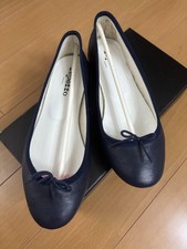 Repetto navy leather d'occasion  Expédié en Belgium