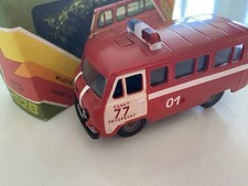 Uaz 452 made d'occasion  Saint-Genis-Laval