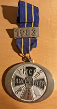 Médaille insigne moto d'occasion  Enghien-les-Bains