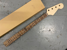 Basso chitarra manico usato  Spedire a Italy