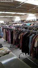 Stock abbigliamento donna usato  Poggibonsi