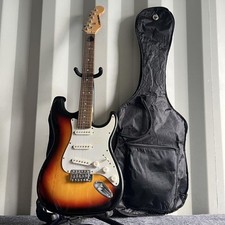 Guitarra elétrica Playtech ST250SSH bordo Sunburst operação confirmada comprar usado  Enviando para Brazil