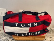 Bolsa de viagem vintage Tommy Hilfiger Y2K Tommy Hilfiger bandeira zíper academia, usado comprar usado  Enviando para Brazil