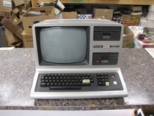 Microcomputadora Radio Shack TRS-80 Modelo III 48K de colección 26-1066 - Enciende segunda mano  Embacar hacia Mexico