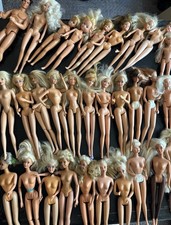 Lot dolls clothes for sale  Akron