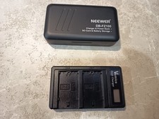 Caricabatterie doppio usb usato  Gioia del Colle