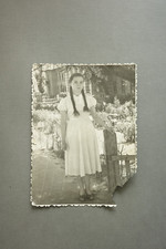Vestido branco cabelo longo menina bonita tranças linda foto vintage comprar usado  Enviando para Brazil