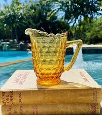 Vintage Fenton Colonial Âmbar Impressão Digital Creme Cabo Ornamentado Borda Recortada comprar usado  Enviando para Brazil