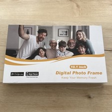 10.1 smart digital for sale  Winchester