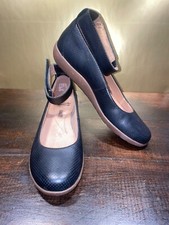 shoes women s clarks for sale shoes women s clarks for sale San Antonio