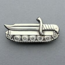 Insigne broche identifier. d'occasion  Romilly-sur-Seine