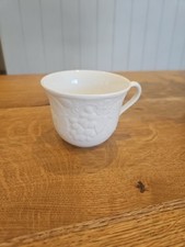 Single wedgwood strawberry for sale Single wedgwood strawberry for sale  GLOSSOP