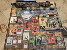 Enorme Lote De Colección Tiro con Arco/Caza Llamadas Afiladores Cabezas Anchas Arrastre Camuflaje Descanso segunda mano  Embacar hacia Mexico