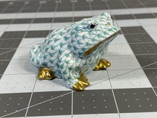 Estatueta de sapo de porcelana pintada à mão verde Herend detalhes dourados 15321/VHV comprar usado  Enviando para Brazil