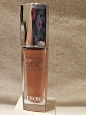 NOVA EDIÇÃO LIMITADA Dior Forever Glow Maximizer iluminador líquido (212 TUTU) comprar usado NOVA EDIÇÃO LIMITADA Dior Forever Glow Maximizer iluminador líquido (212 TUTU) comprar usado  Enviando para Brazil