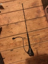 Antenna autoradio esterna usato  Cadelbosco di Sopra