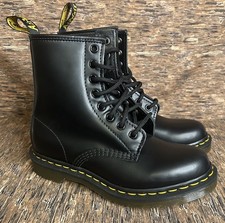 Doc martens 11821 d'occasion  Expédié en Belgium