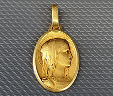 Médaille religieuse pendentif d'occasion  Beauvois-en-Cambrésis