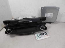 Car radio player usato  Putignano