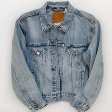 Jaqueta jeans caminhoneiro Levi Strauss feminina lavagem média estrela cravejada com botões , usado comprar usado  Enviando para Brazil