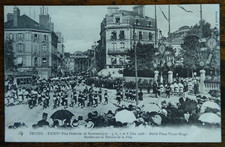 Cpa troyes fête d'occasion  Montmorot